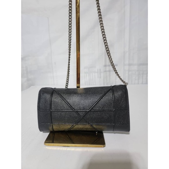 Authentic CHRISTIAN DIOR Diorama Wallet On Chain Black - Picture 3 of 16